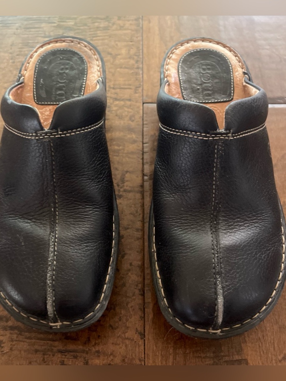 Vintage Y2K era Børn handcrafted black grainy leather slip-on mule clogs